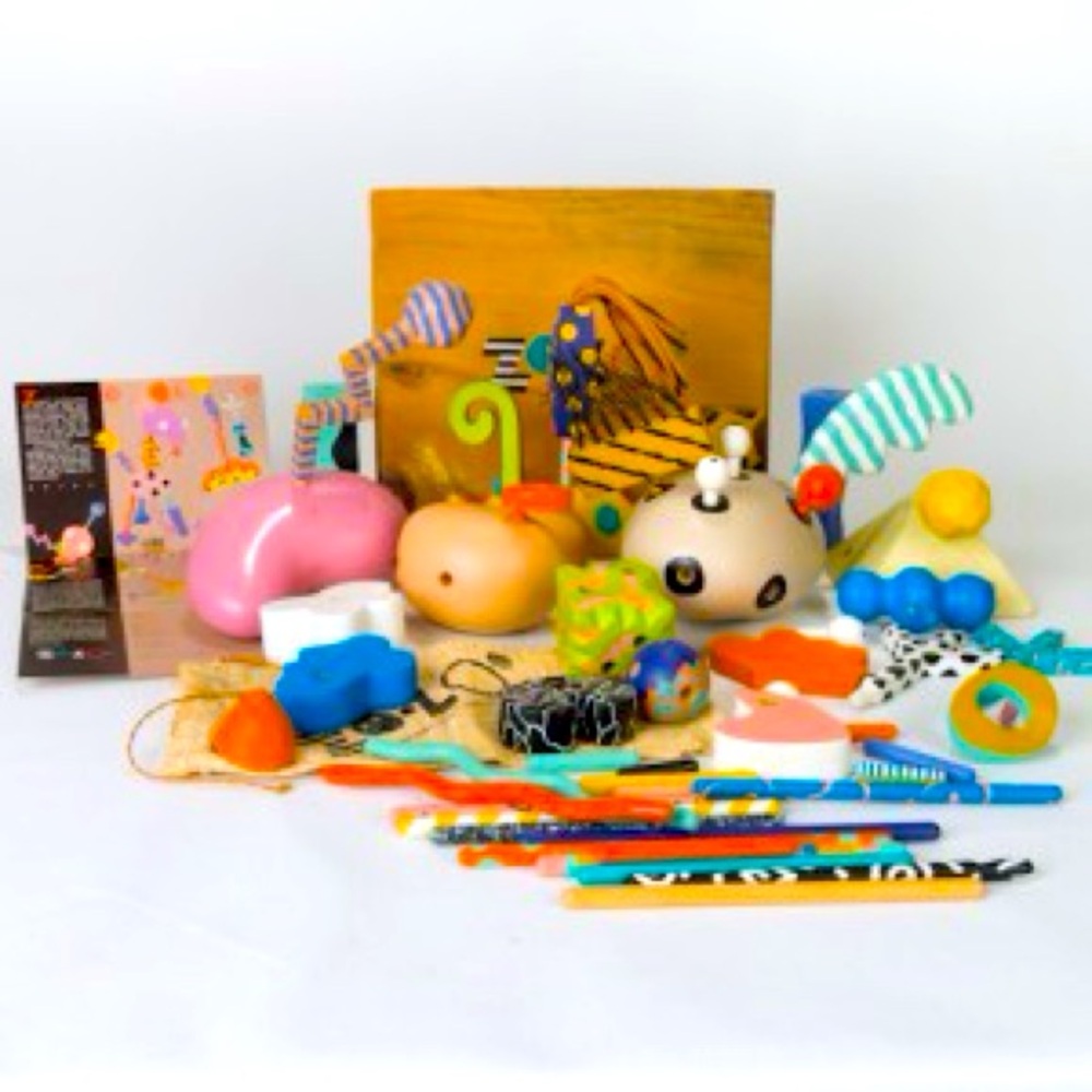 Vintage Zolo toy box.